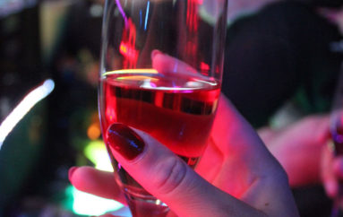 Роскачество обнародовало рейтинг ликёрных вин 🍷 , приуроченный к 8 Марта