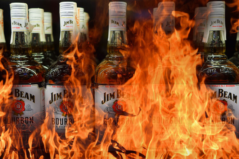 На складах Jim Beam сгорело около 3 миллионов литров бурбона 🔥🌽🔥